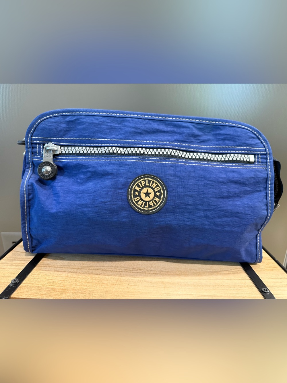 Kipling Blue Nylon Travel Toiletry Bag Cosmetic Organizer Makeup Case